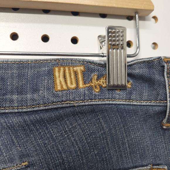 Kut from the Kloth Bermuda Shorts, size 2 - Picture 5 of 13